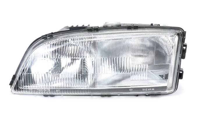 Volvo Headlight Assembly - Driver Side (Halogen) 8628402 - TYC 20541000